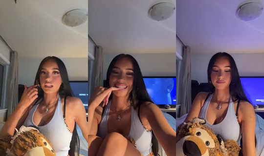 jadeskoupas TikTok Live — Aug 20, 2026, 9:13 AM