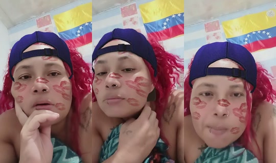janinis52 TikTok Live — Aug 30, 2026, 4:46 AM