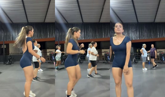 kamizavi23 TikTok Live — Sep 14, 2026, 11:50 PM