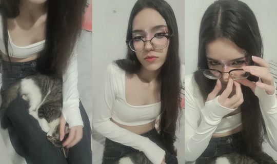 katherina_petrova_0 TikTok Live — Sep 17, 2026, 10:52 PM