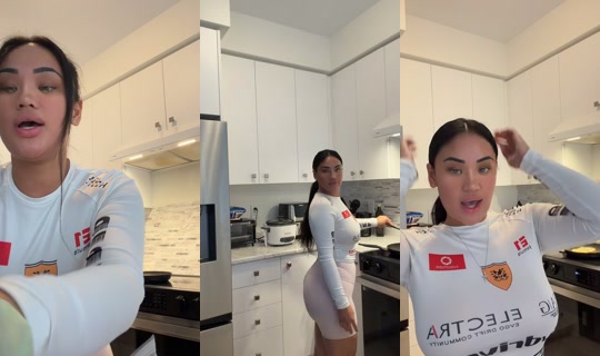 kiixxox TikTok Live — Jul 10, 2026, 11:44 PM