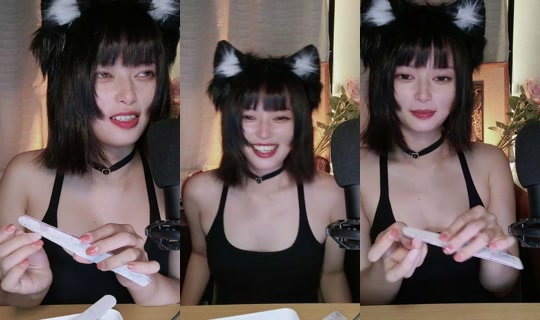 kosame021227 TikTok Live — Aug 7, 2026, 1:15 PM