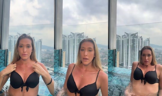 ladymarloow TikTok Live — Jul 10, 2026, 10:20 AM