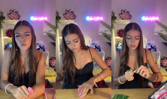 laly_ccr TikTok Live — Sep 12, 2026, 8:44 PM