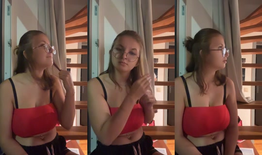 laurynegodefroid TikTok Live — Aug 15, 2026, 11:24 PM