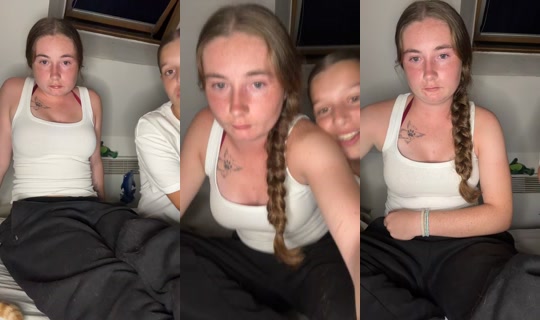 lea._.t10 TikTok Live — Aug 15, 2026, 10:54 PM