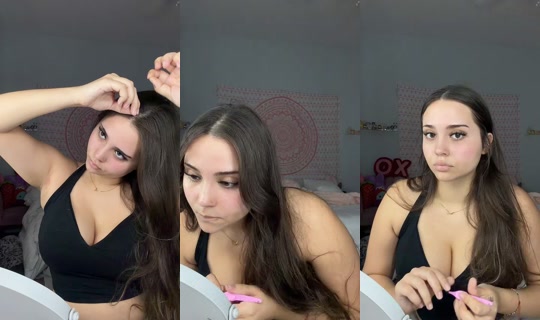 leahtorok TikTok Live — Aug 20, 2026, 11:32 PM