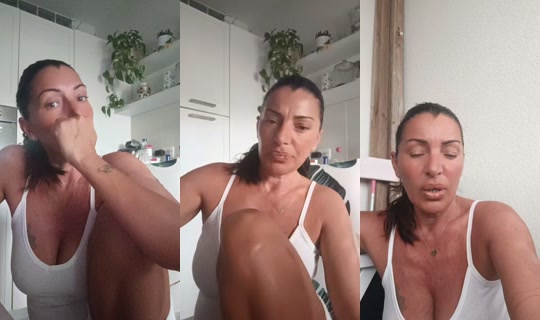 lela76__ TikTok Live — Aug 21, 2026, 7:14 AM