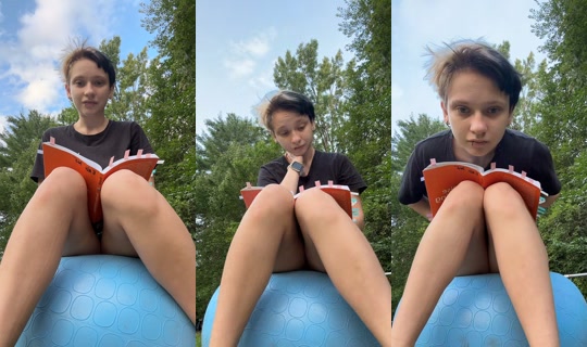 li_thely TikTok Live — Aug 12, 2026, 11:15 PM