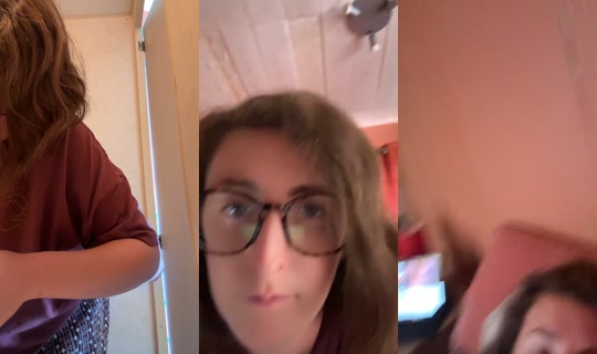 lili.5644 TikTok Live — Aug 30, 2026, 12:45 PM