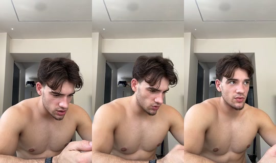 lukewardpttok TikTok Live — Aug 11, 2026, 11:41 AM