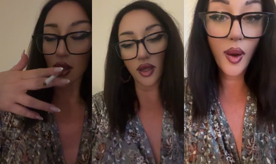 mammaatina TikTok Live — Aug 22, 2026, 4:21 AM
