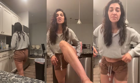 marinaciampa TikTok Live — Aug 22, 2026, 11:32 PM
