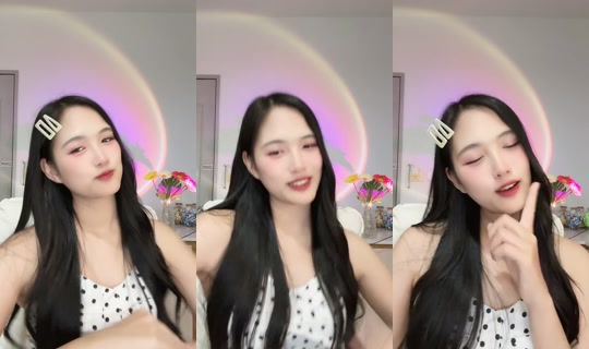 meenaxmn7 TikTok Live — Jul 12, 2026, 10:33 AM