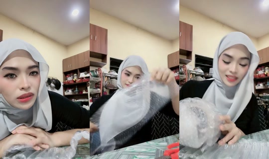 mekbie93 TikTok Live — Aug 16, 2026, 6:00 PM