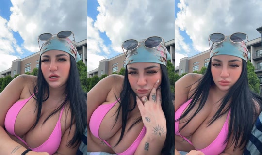 melanie_iacovelli TikTok Live — Jul 15, 2026, 6:00 PM