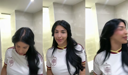 melanyy.miss TikTok Live — Aug 2, 2026, 4:44 PM