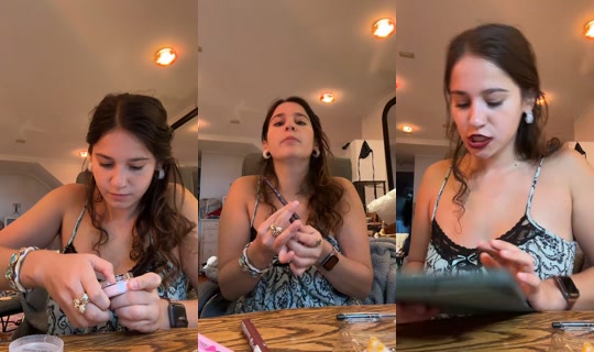 minxmom TikTok Live — Aug 29, 2026, 3:44 PM