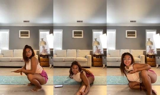 missflexxy TikTok Live — Jul 13, 2026, 12:09 AM