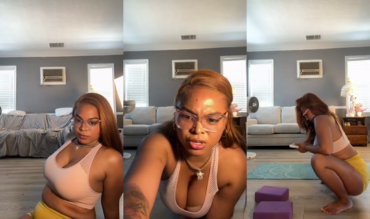 missflexxy TikTok Live — Jul 14, 2026, 10:18 PM
