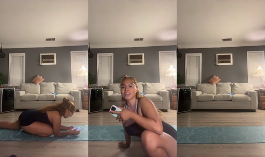 missflexxy TikTok Live — Aug 26, 2026, 5:58 AM