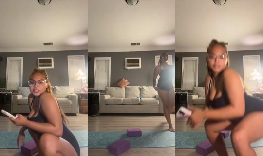 missflexxy TikTok Live — Aug 26, 2026, 6:48 AM