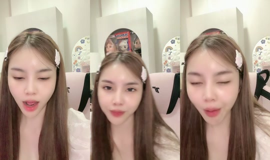 mmminnnieee TikTok Live — Aug 21, 2026, 1:18 PM