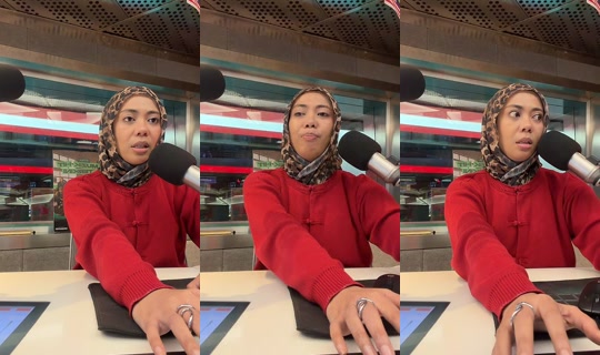 munaabella TikTok Live — Sep 18, 2026, 11:44 AM