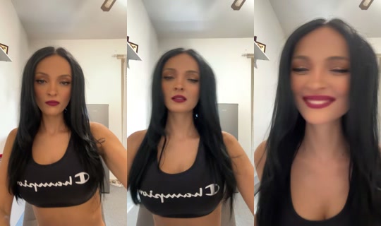 nela77896 TikTok Live — Jul 15, 2026, 2:14 PM