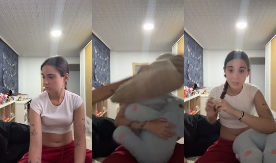 paulaaponcee._ TikTok Live — Aug 22, 2026, 7:59 PM