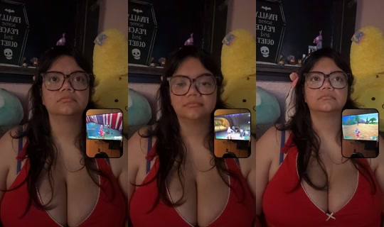peachizze TikTok Live — Aug 13, 2026, 2:54 PM