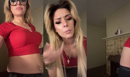 prettyinpink1214 TikTok Live — Aug 4, 2026, 1:33 AM