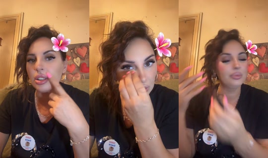 regina.cristina09 TikTok Live — Aug 18, 2026, 7:27 PM