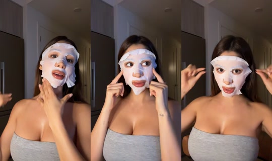 reinacosmo TikTok Live — Aug 26, 2026, 2:29 AM