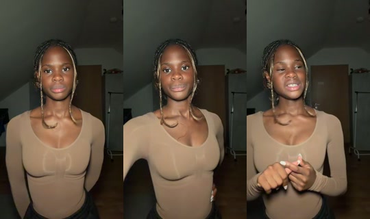 rosietznn TikTok Live — Aug 19, 2026, 7:02 PM