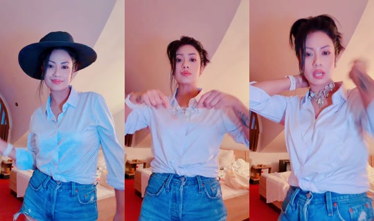 royalsoneya TikTok Live — Aug 25, 2026, 6:04 PM