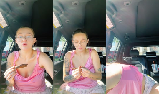 sabrinatownsend TikTok Live — Aug 4, 2026, 2:11 PM