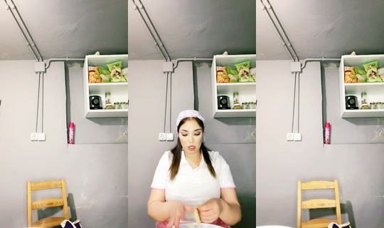 sanae2760 TikTok Live — Aug 1, 2026, 10:15 PM