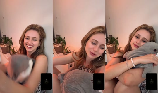 sinemoora TikTok Live — Aug 3, 2026, 11:56 PM