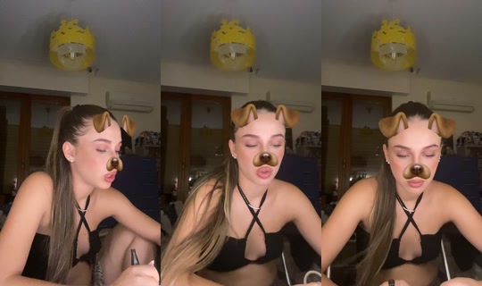sissiii___ TikTok Live — Aug 3, 2026, 7:15 PM