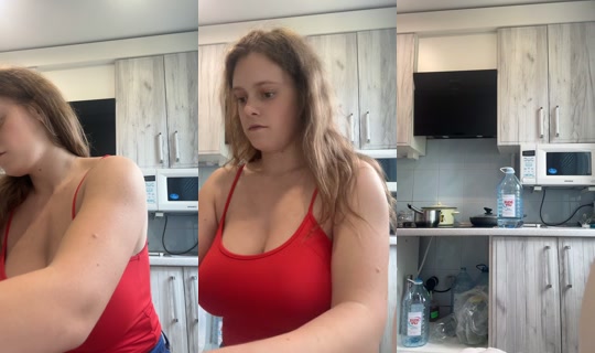 sofa_bli_bliss_official TikTok Live — Jul 11, 2026, 1:37 PM