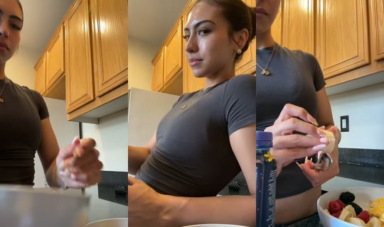 sofiafreakingpeener TikTok Live — Aug 16, 2026, 8:29 PM