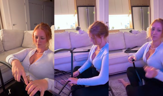 somechickjustt TikTok Live — Jul 12, 2026, 3:19 AM
