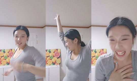 somsom12230 TikTok Live — Aug 21, 2026, 8:57 AM