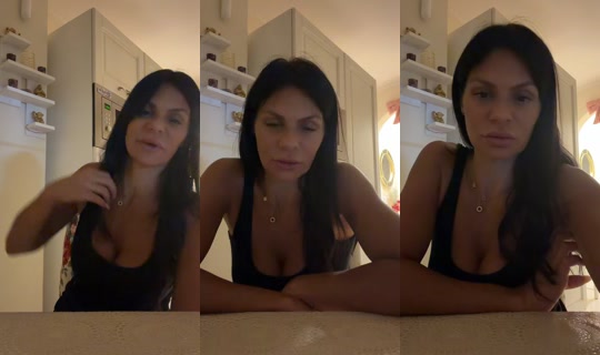 taniamarciello TikTok Live — Aug 11, 2026, 8:47 PM