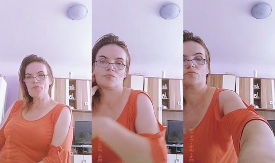 taniarusu TikTok Live — Jul 30, 2026, 12:22 PM