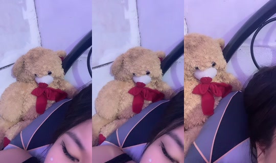 urfavjulie05 TikTok Live — Jul 14, 2026, 10:47 PM