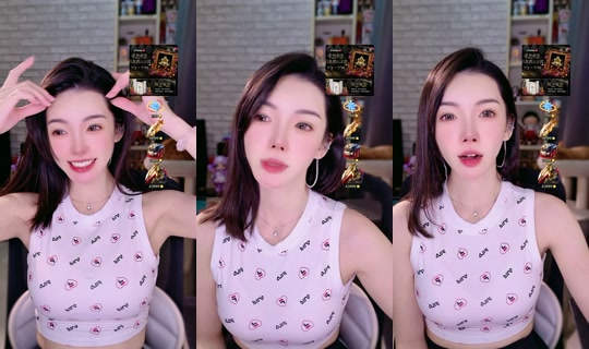 v_zoe2.0 TikTok Live — Jul 15, 2026, 9:58 AM