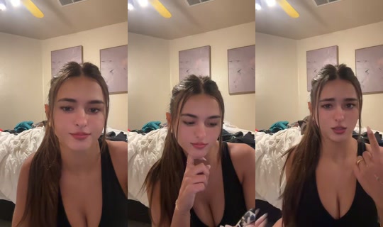 vanessaworldx TikTok Live — Aug 21, 2026, 7:47 AM