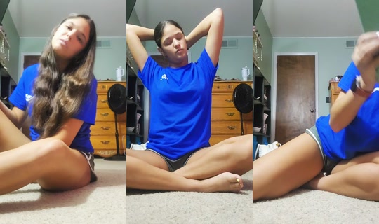 whoisthisgirllol_ TikTok Live — Aug 16, 2026, 12:44 PM
